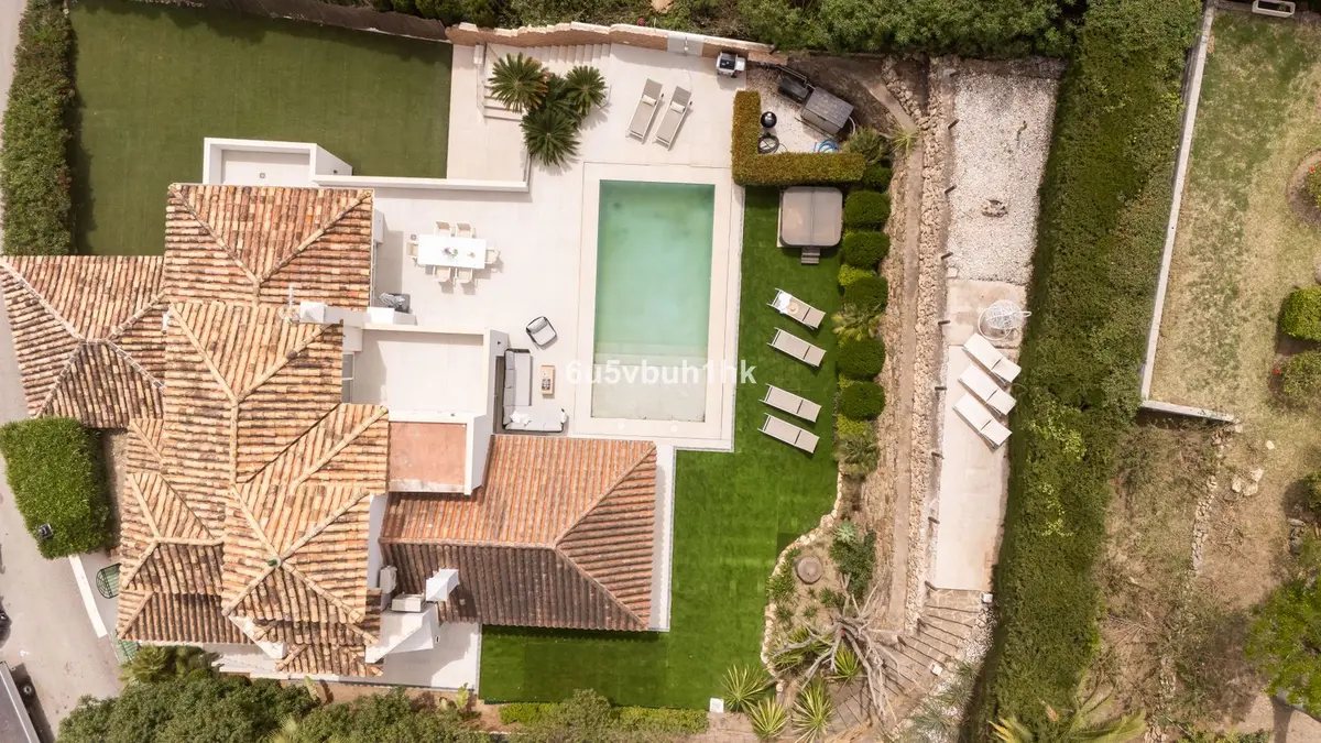 Detached Villa in Marbella