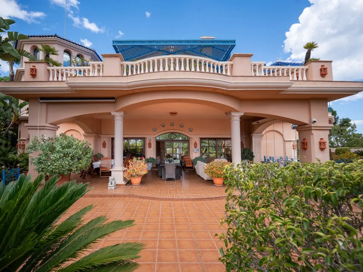 Detached Villa in Nueva Andalucía