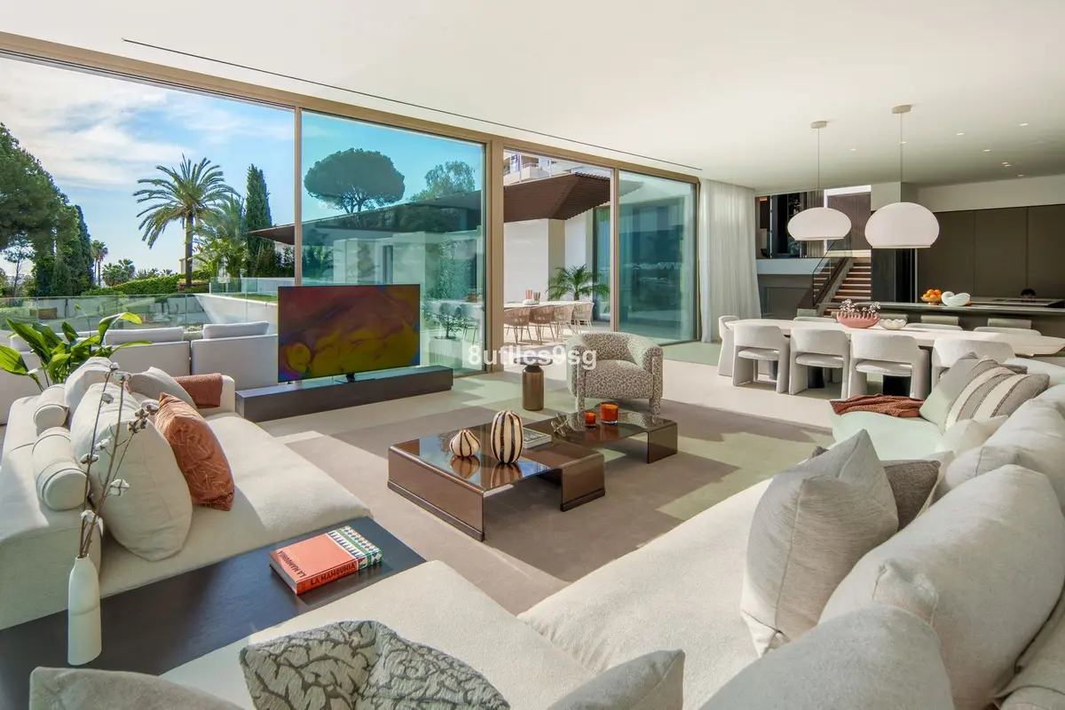 Detached Villa in Nueva Andalucía