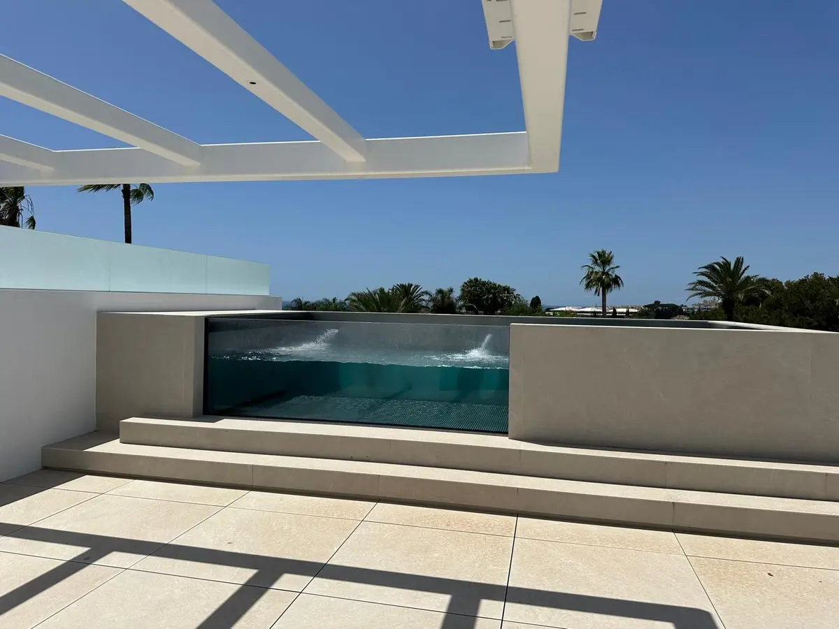 Semi-Detached House in Puerto Banús