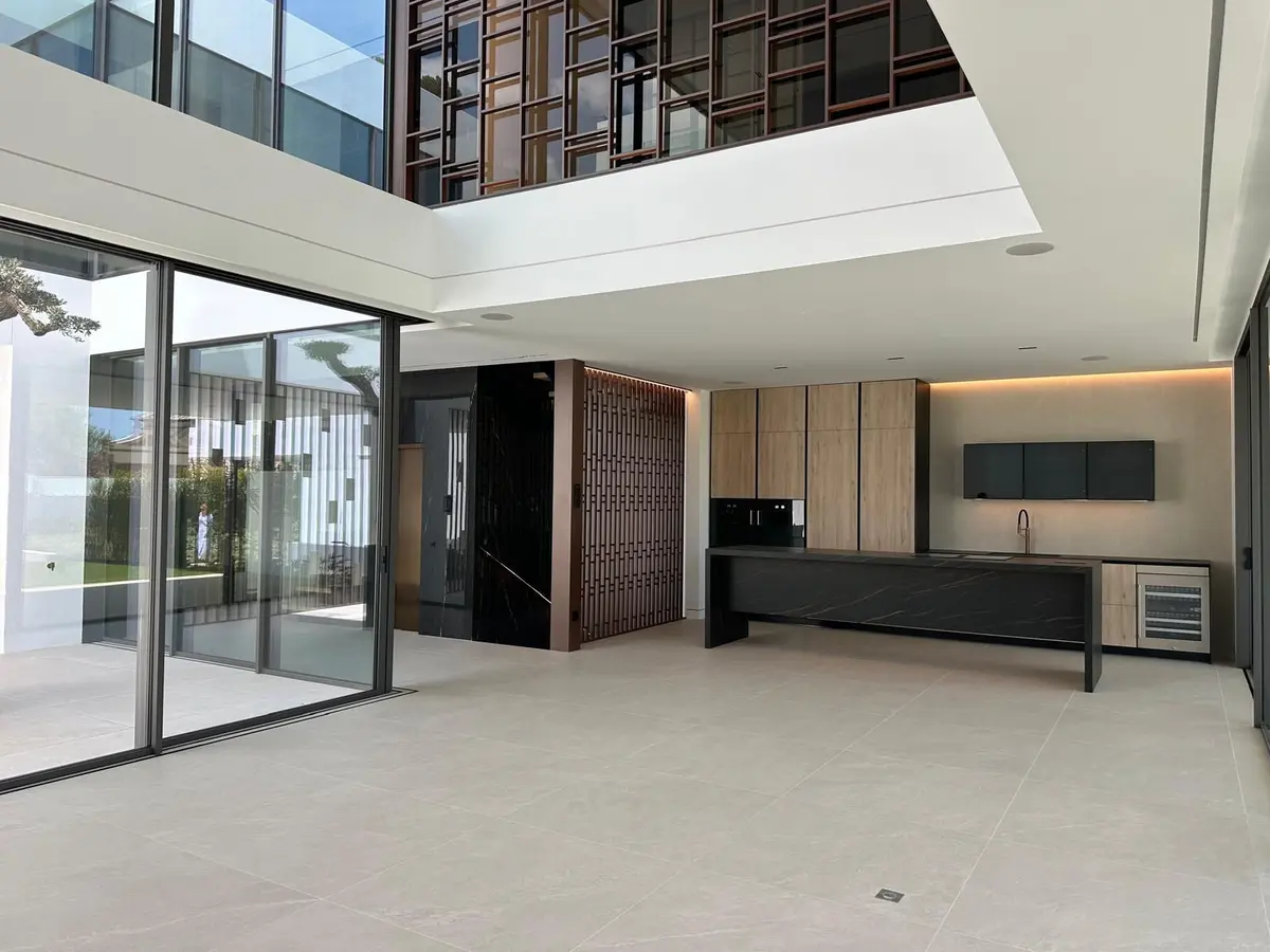 Semi-Detached House in Puerto Banús