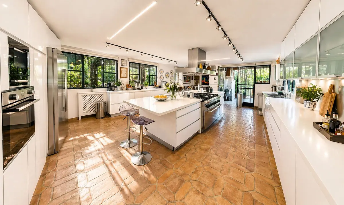 Detached Villa in Guadalmina Baja