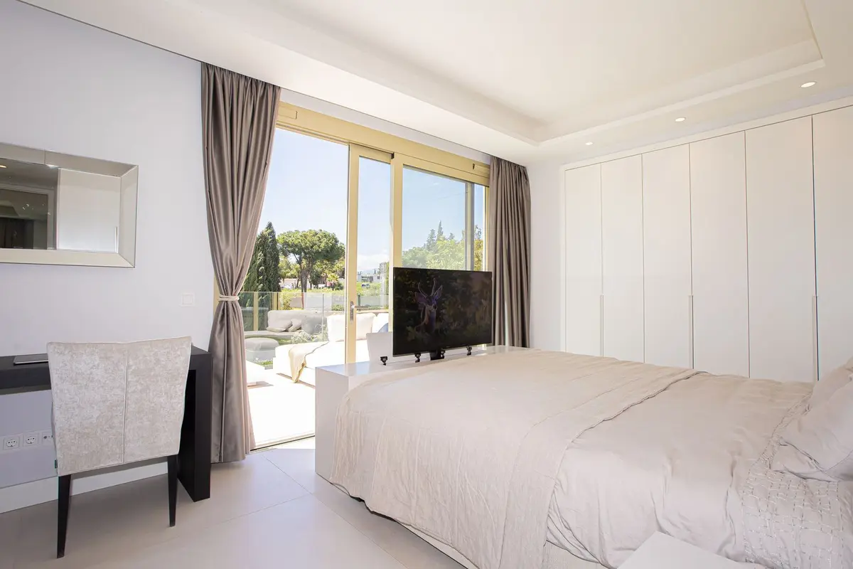 Penthouse Duplex in Puerto Banús