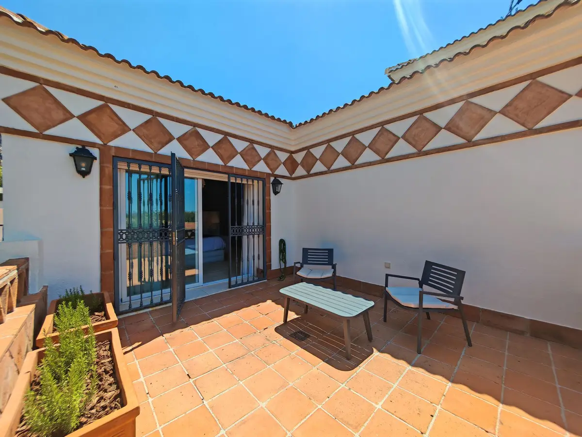 Detached Villa in Elviria