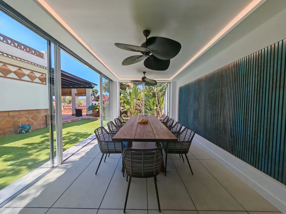 Detached Villa in Elviria