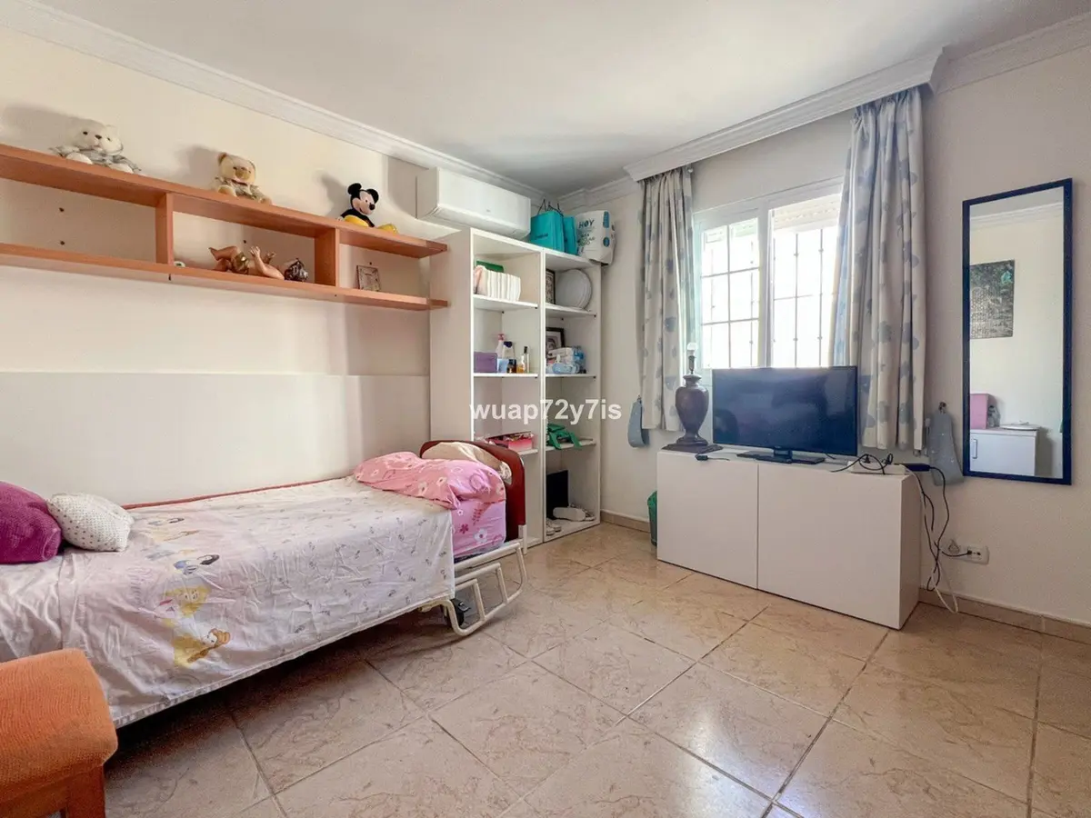 Semi-Detached House in Estepona