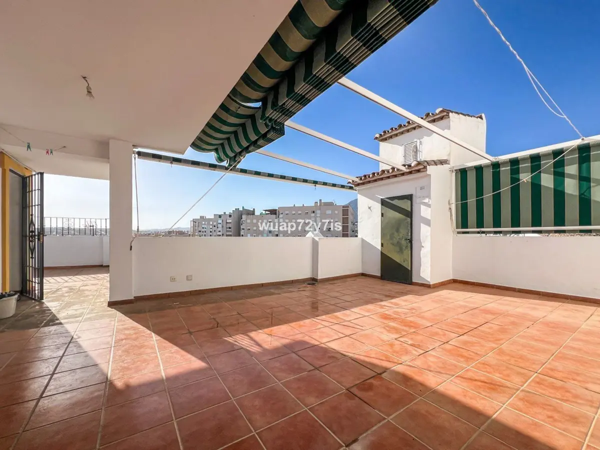 Semi-Detached House in Estepona