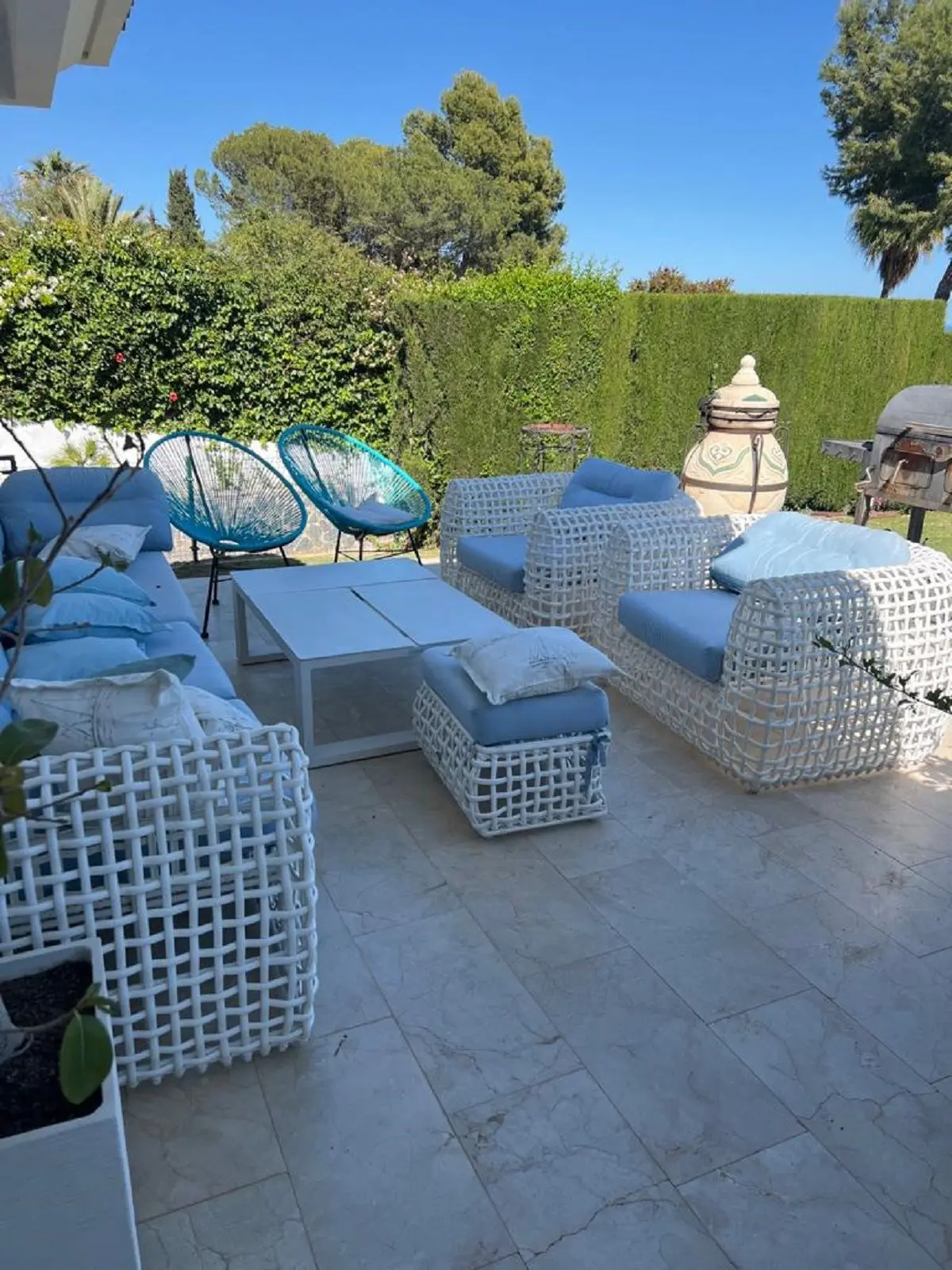 Detached Villa in El Paraiso