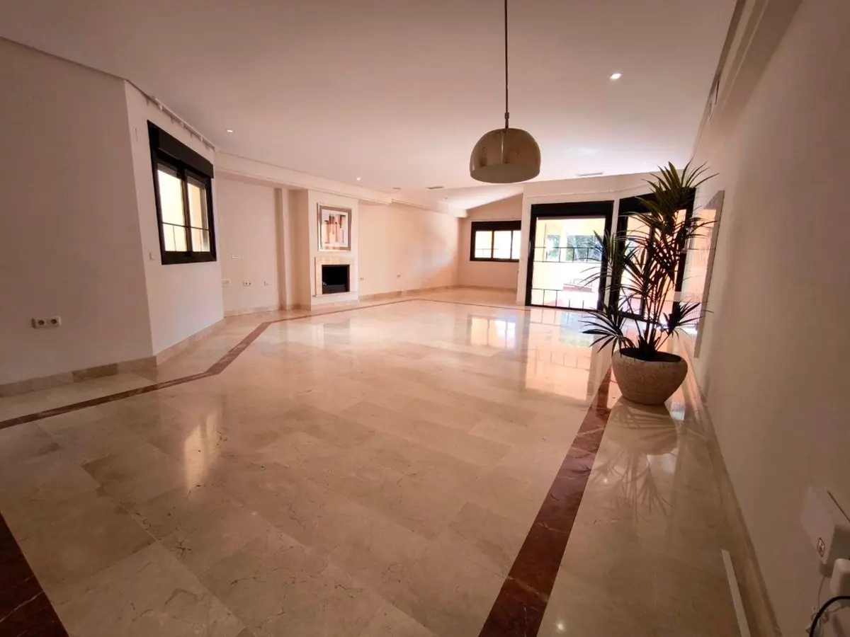 Penthouse in Puerto Banús