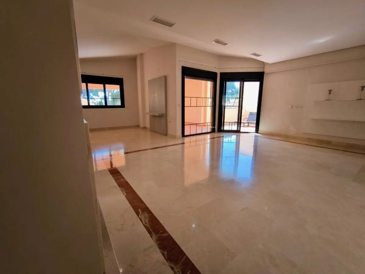 Penthouse in Puerto Banús