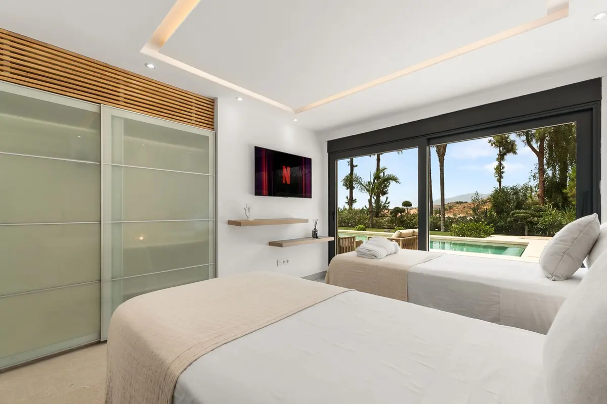 Detached Villa in Nueva Andalucía
