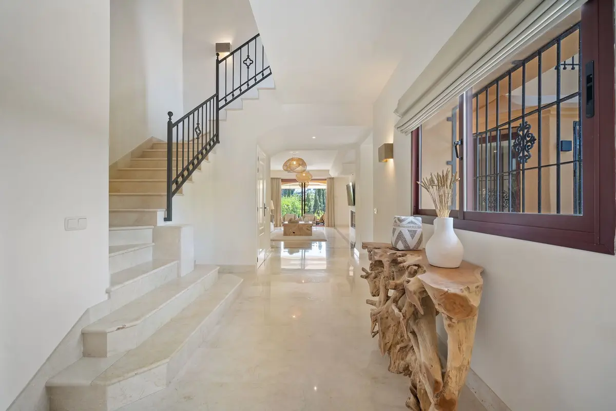Semi-Detached House in Puerto Banús