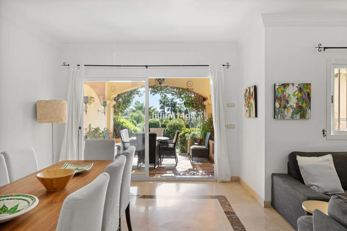 Townhouse in Nueva Andalucía