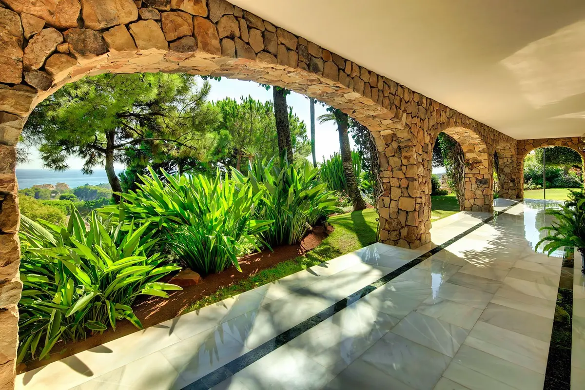 Detached Villa in Marbella