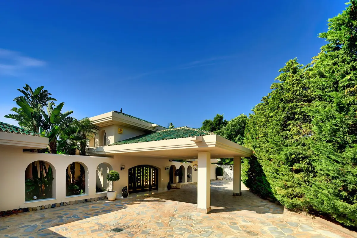 Detached Villa in Marbella