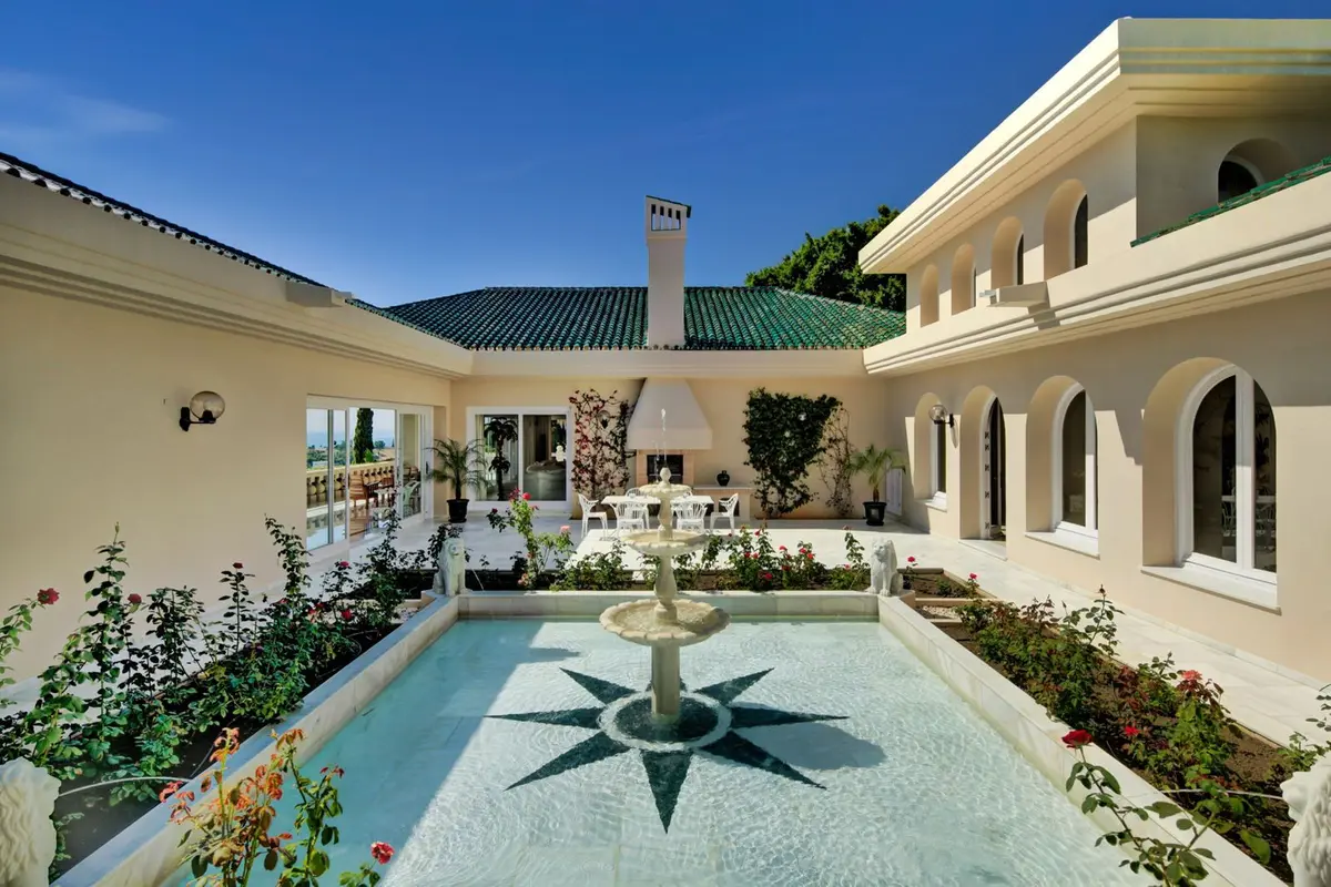 Detached Villa in Marbella