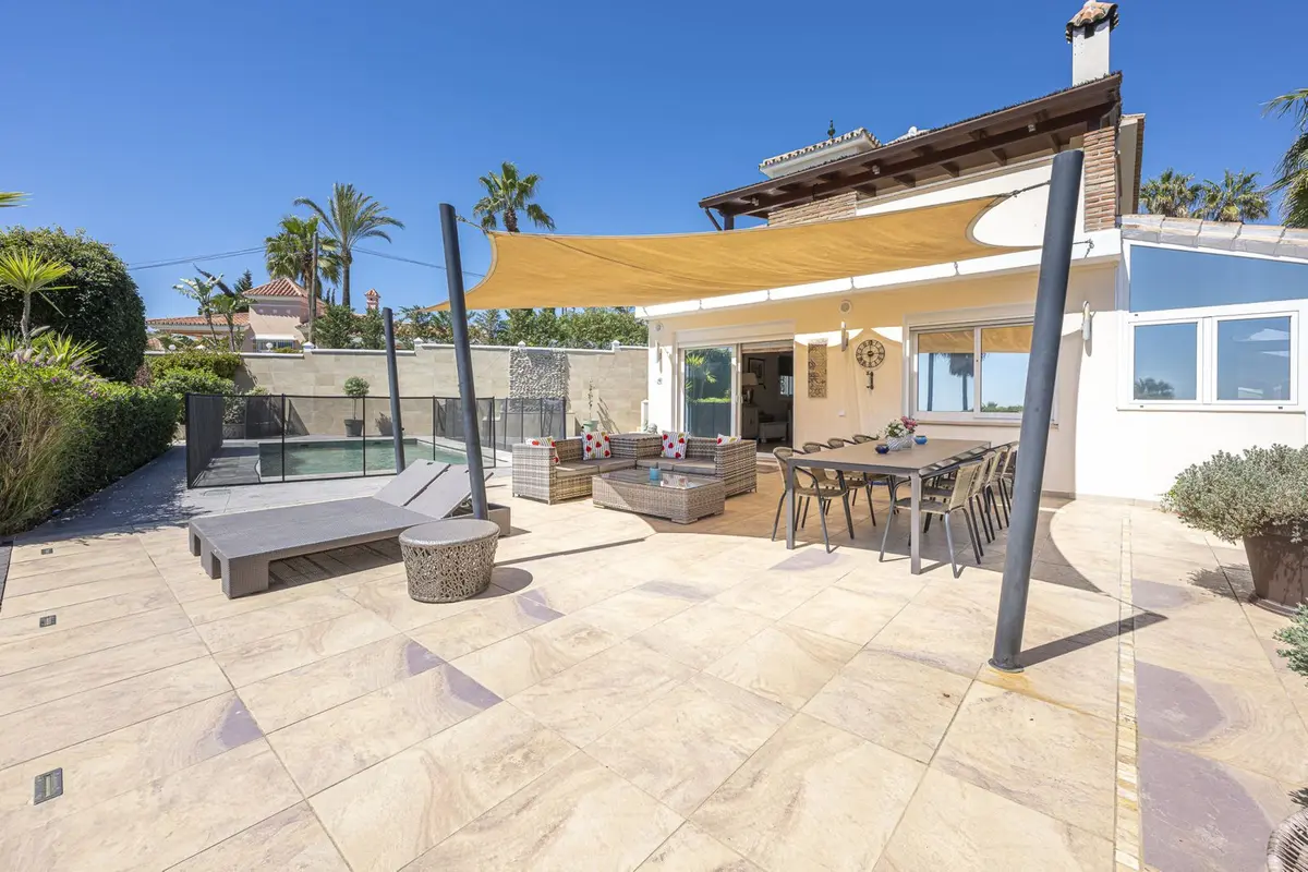 Detached Villa in Estepona