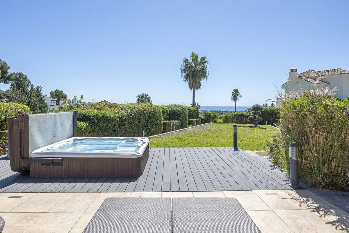 Detached Villa in Estepona
