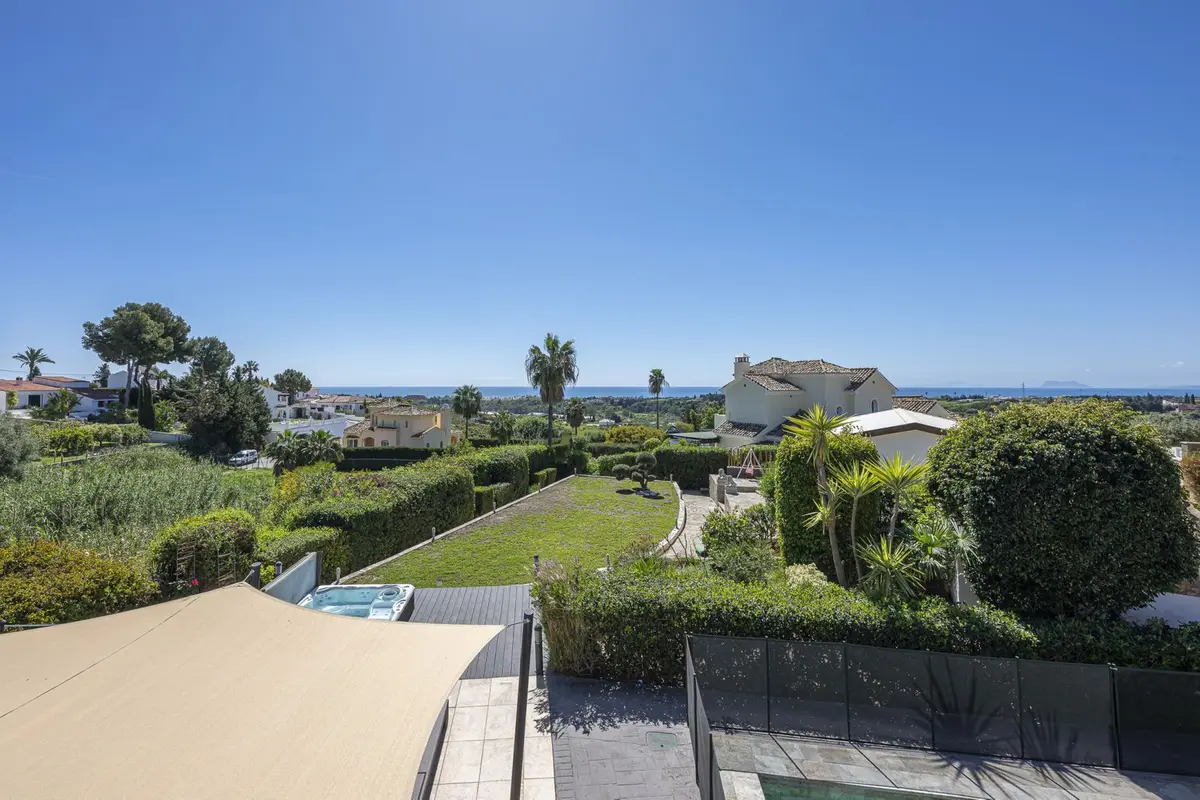 Detached Villa in Estepona
