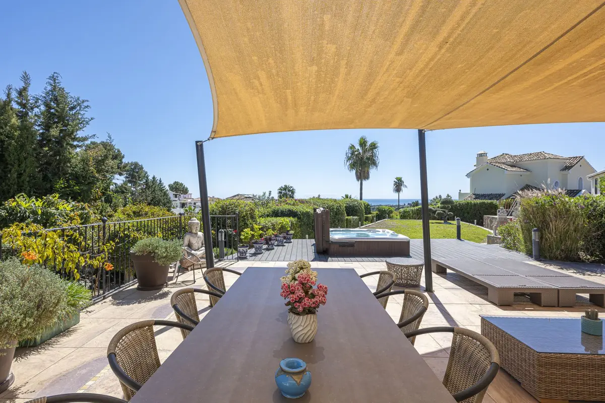Detached Villa in Estepona