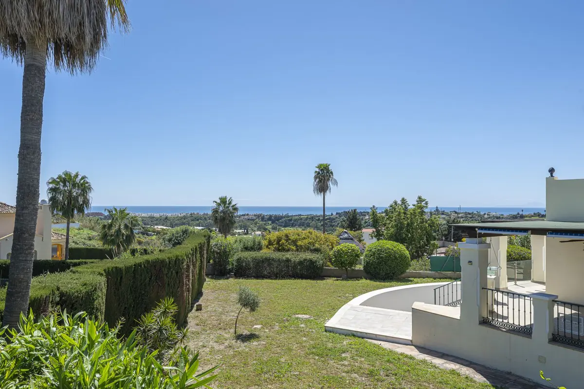 Detached Villa in Estepona