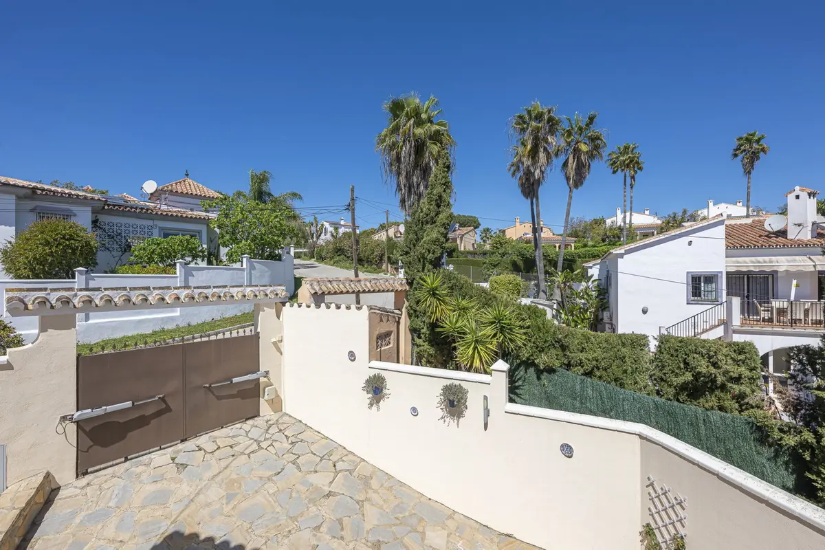 Detached Villa in Estepona