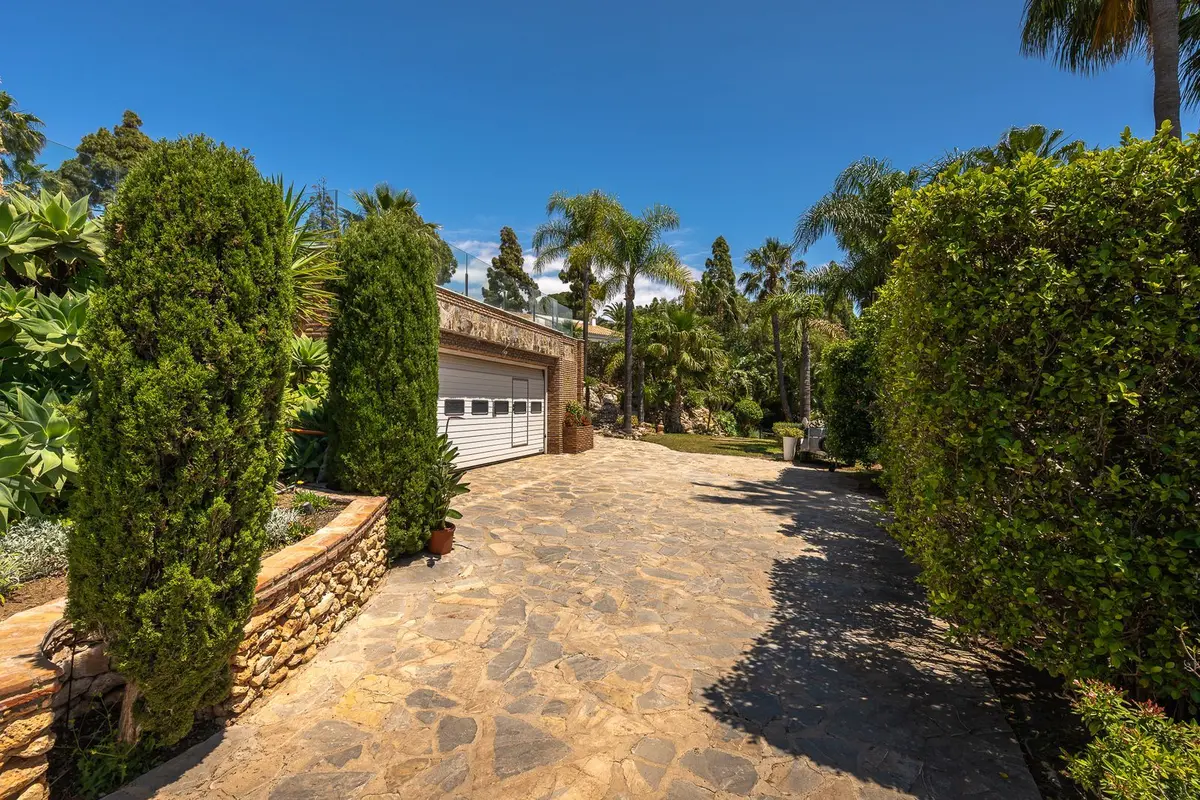 Detached Villa in Marbella