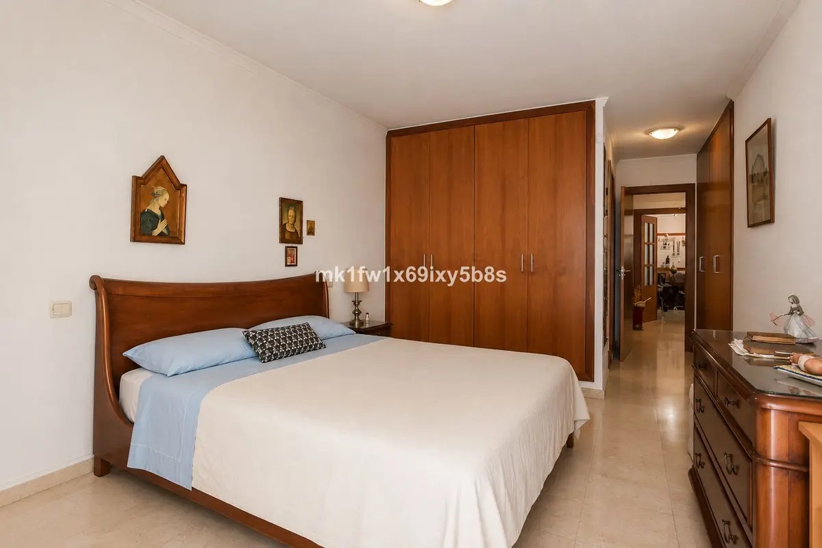 Middle Floor Apartment in Marbella