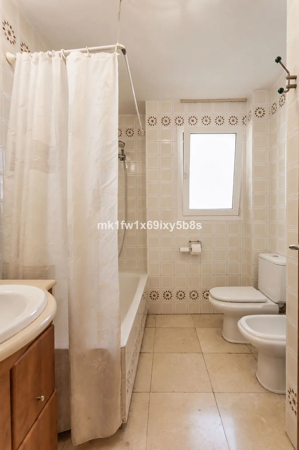 Middle Floor Apartment in Marbella