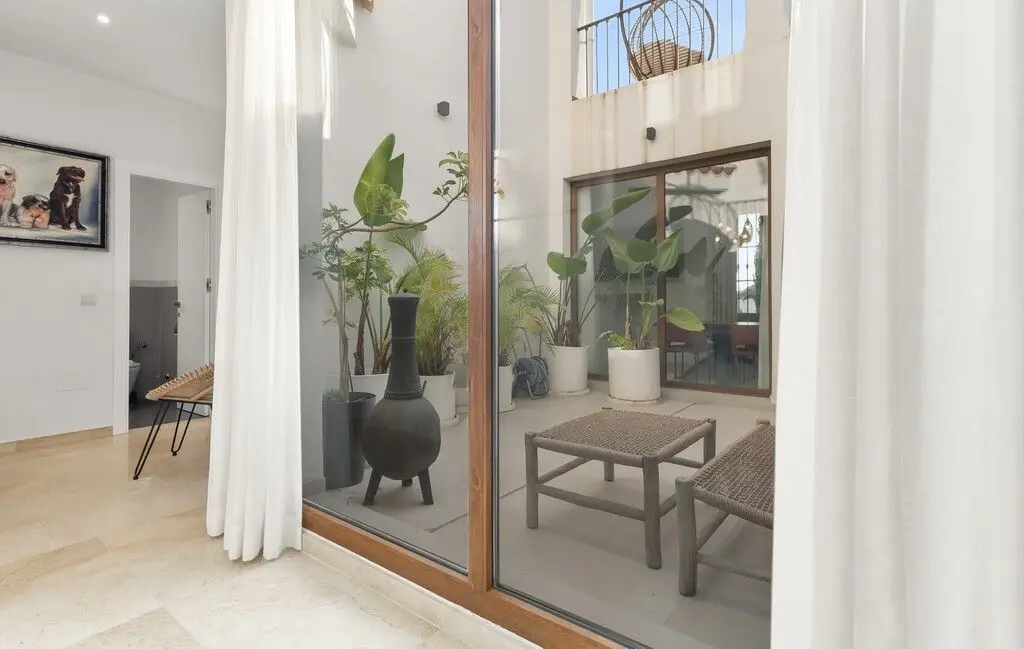 Detached Villa in Estepona