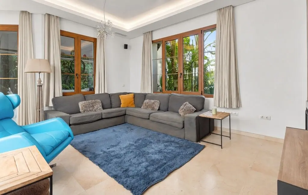 Detached Villa in Estepona