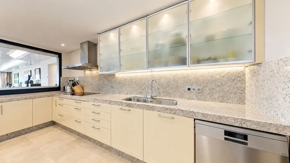 Penthouse in Los Monteros