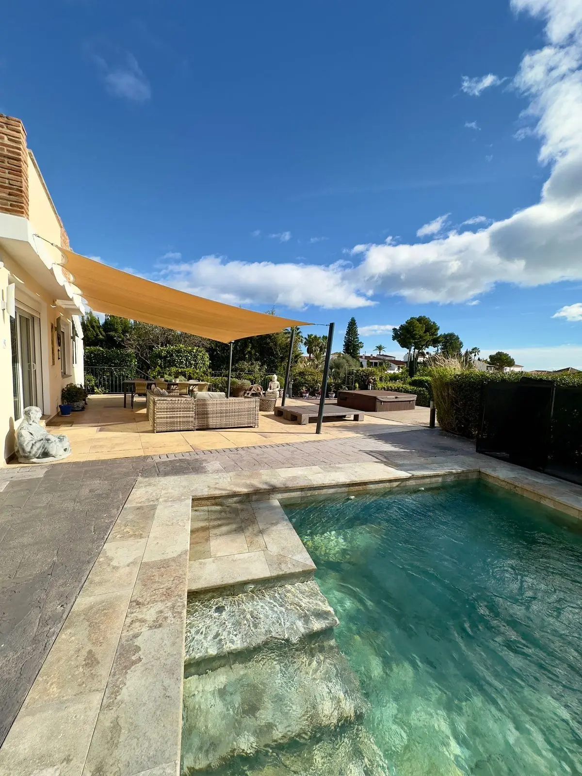 Detached Villa in Estepona
