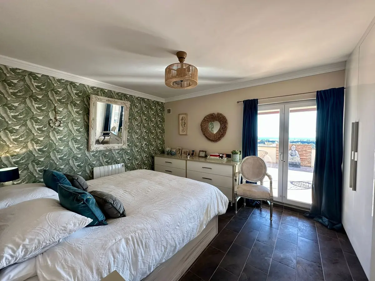 Detached Villa in Estepona