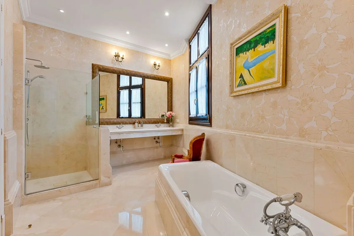 Detached Villa in Guadalmina Baja