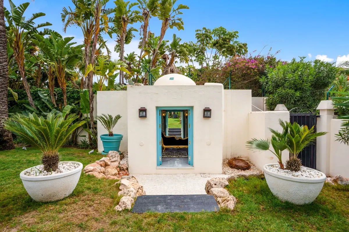 Detached Villa in Guadalmina Baja