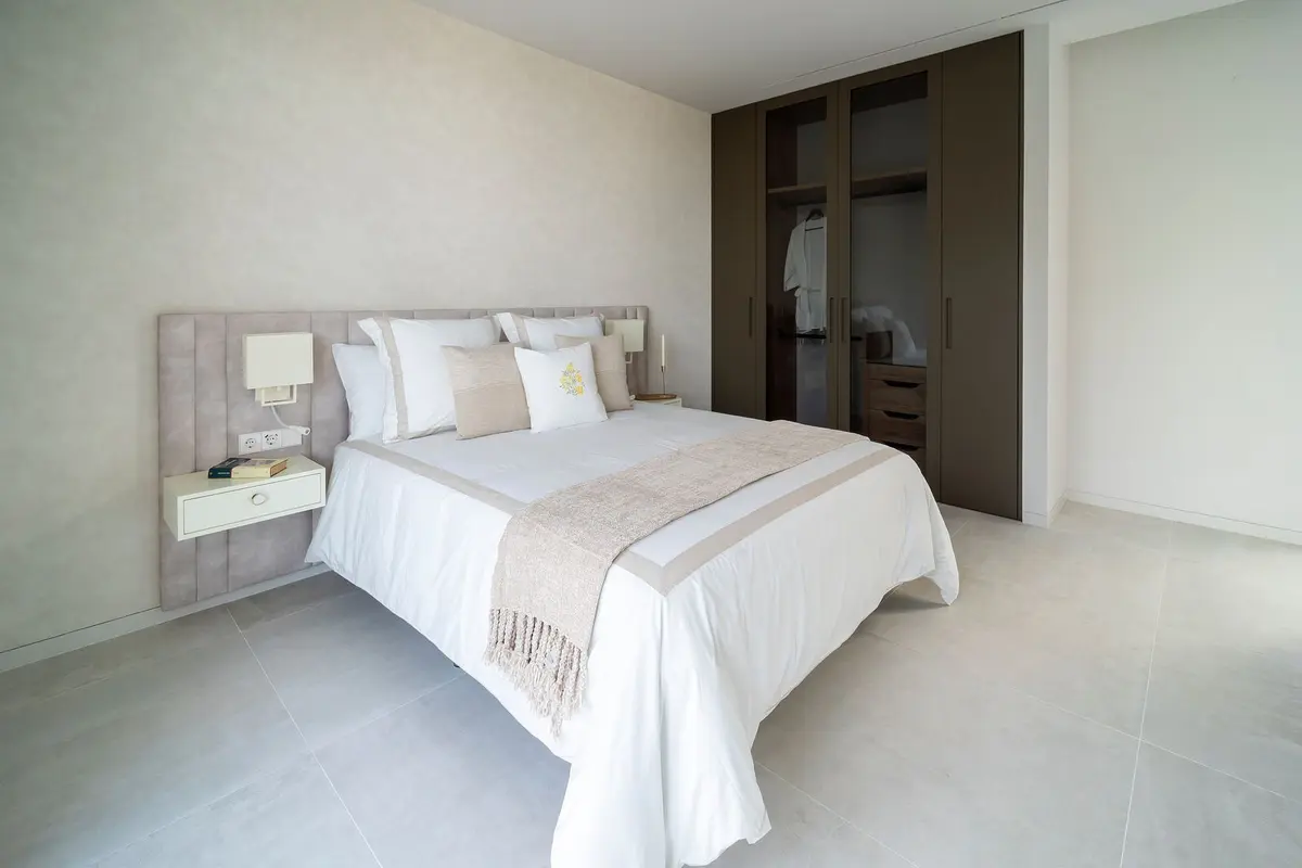 Detached Villa in El Paraiso