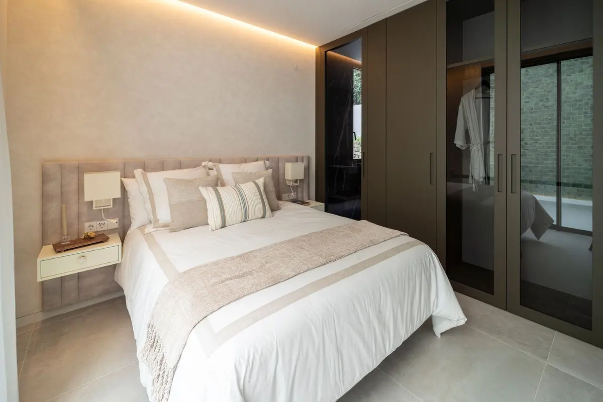 Detached Villa in El Paraiso