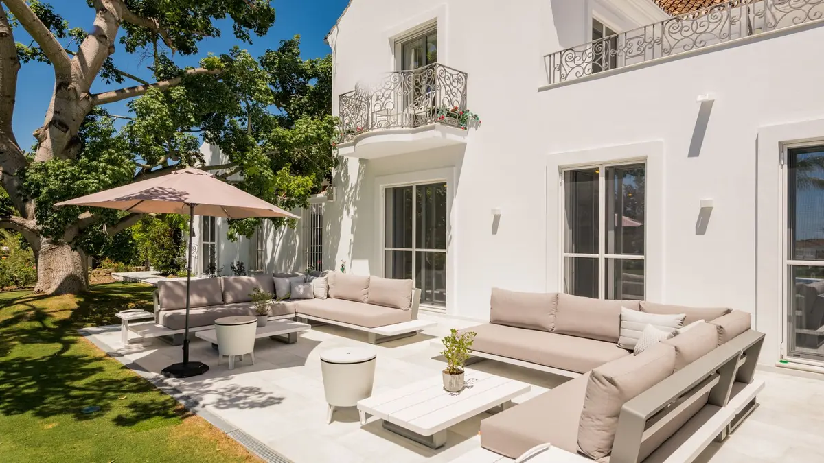 Detached Villa in Nueva Andalucía