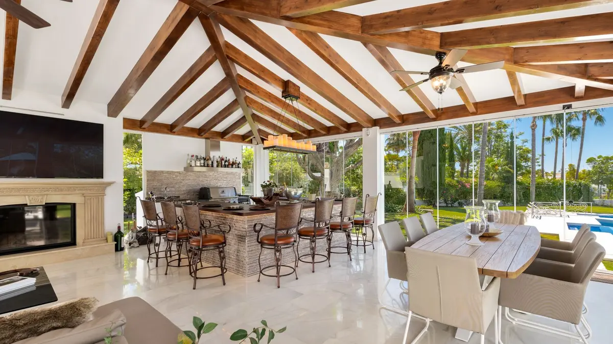 Detached Villa in Nueva Andalucía