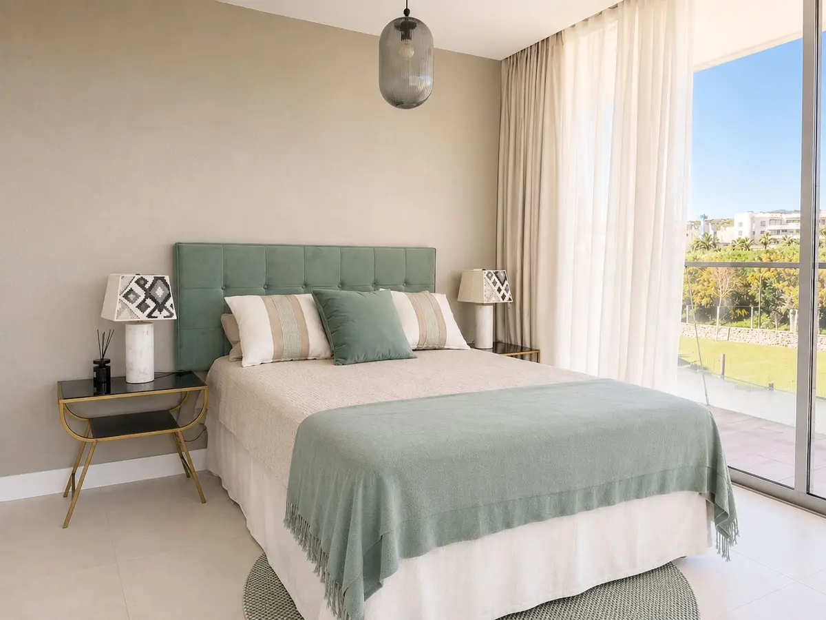 Middle Floor Apartment in Estepona