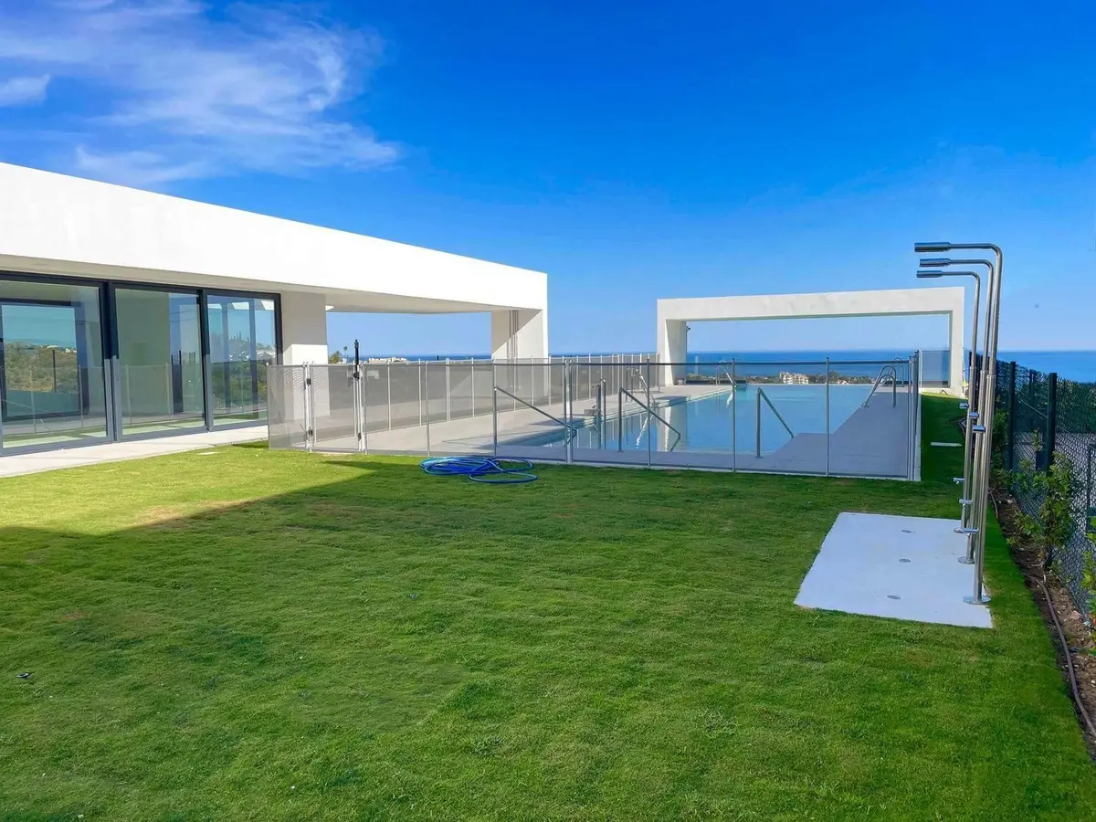 Semi-Detached House in Marbella