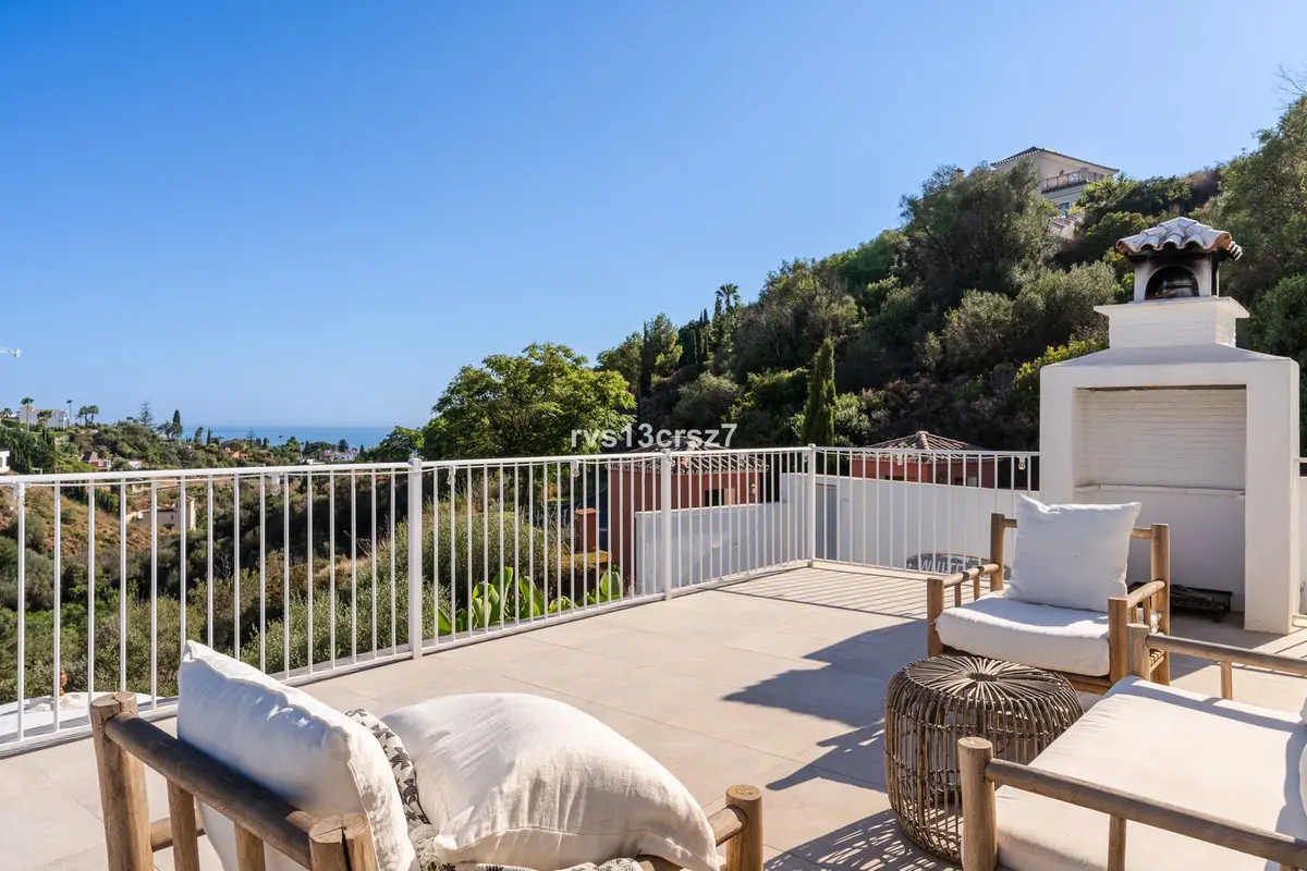 Detached Villa in El Rosario