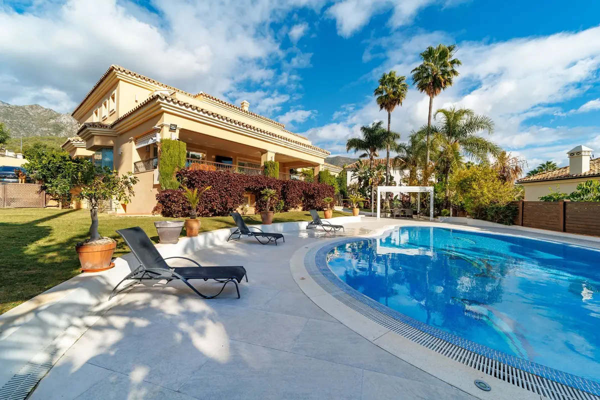 Detached Villa in Marbella
