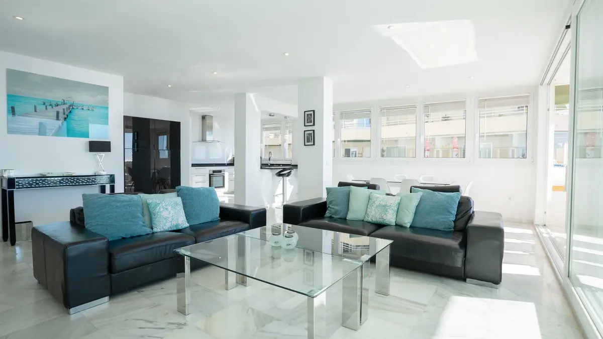 Middle Floor Apartment in Marbella