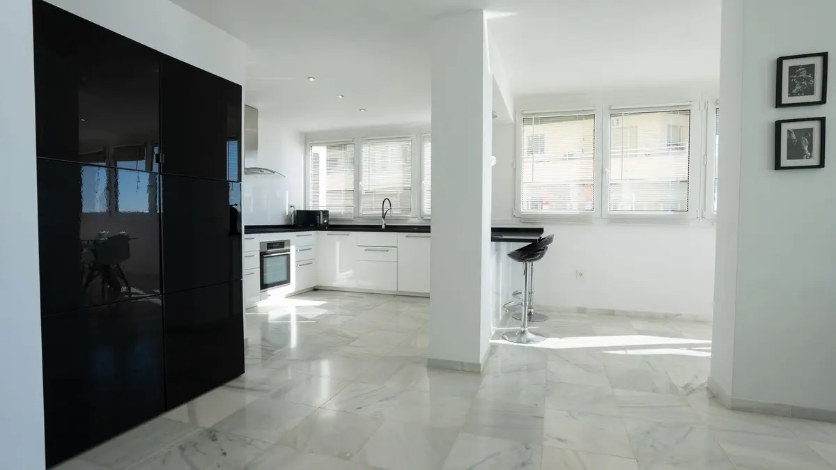 Middle Floor Apartment in Marbella