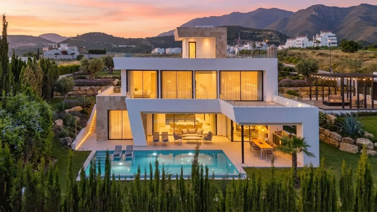 Detached Villa in Estepona
