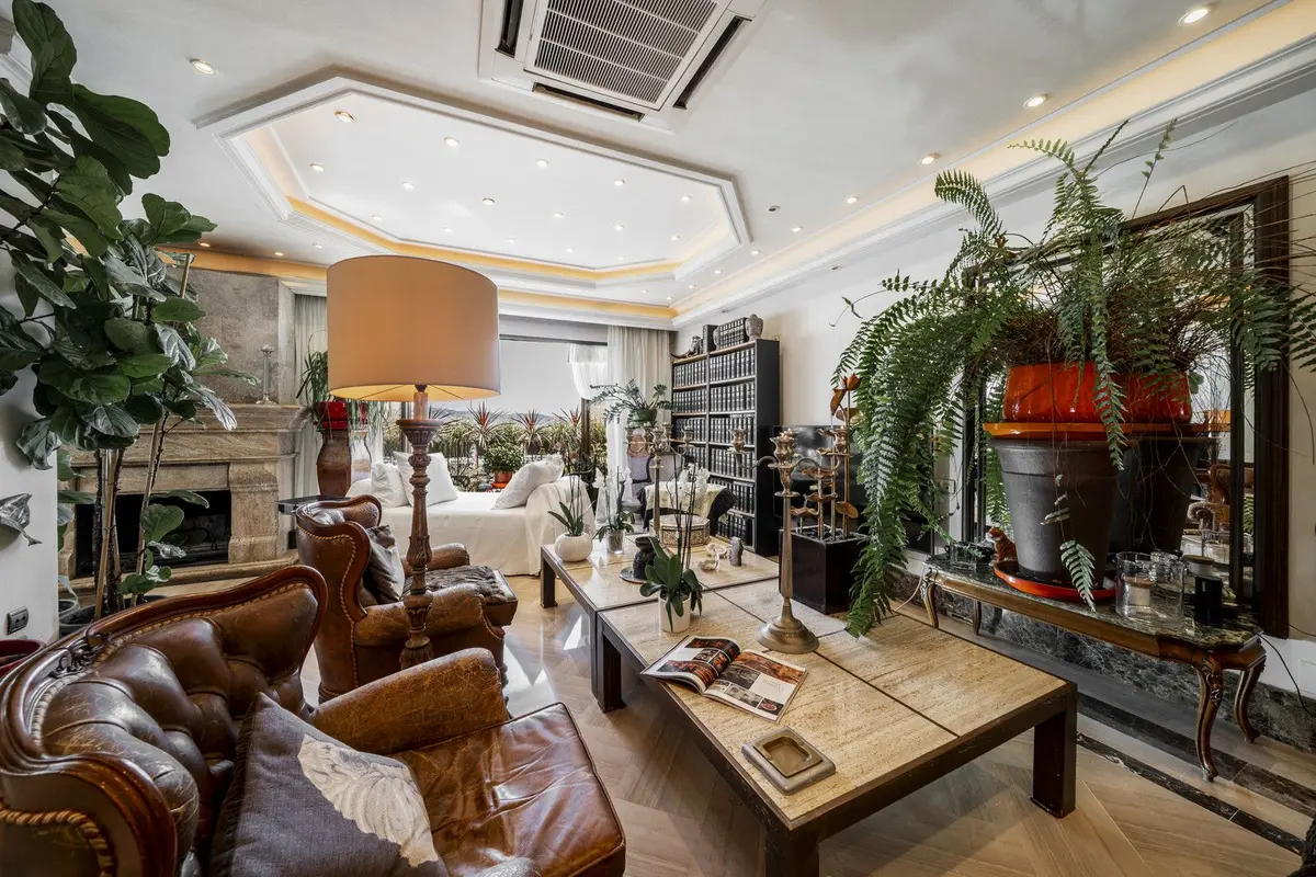 Duplex in Puerto Banús