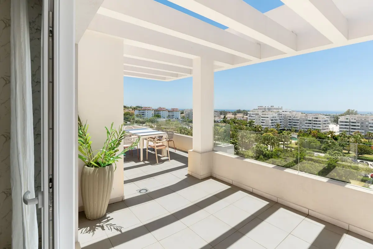 Penthouse in Nueva Andalucía