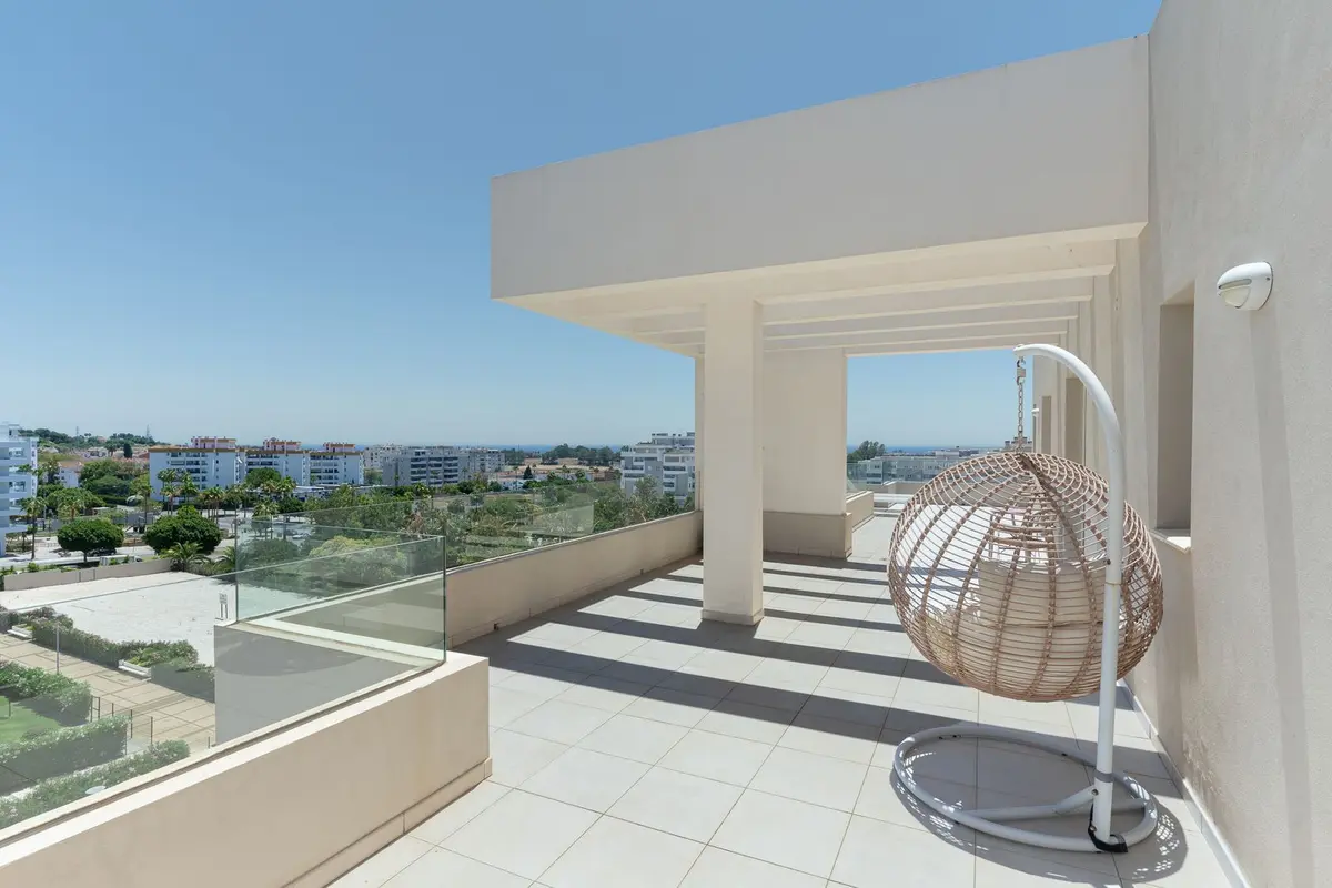 Penthouse in Nueva Andalucía